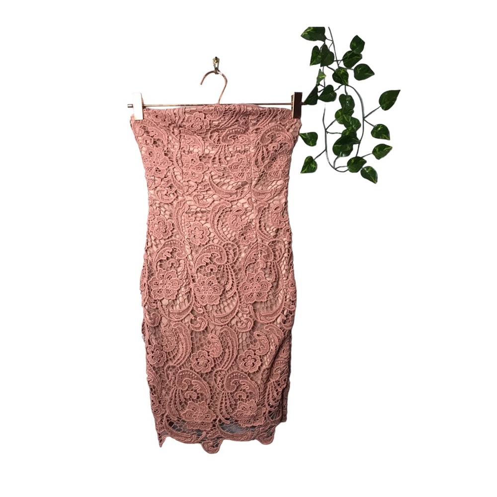 New Love Point | Strapless mauve crochet overlay mini Bodycon dress •